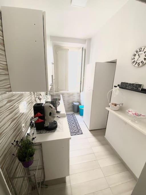 Sostaoplontina Casa Vacanza Torre Annunziata Luaran gambar